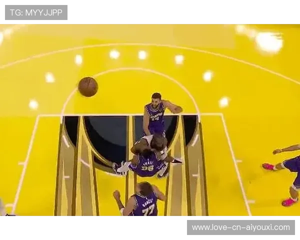 哈登关键妙传接连出现,快船稳定进行比赛