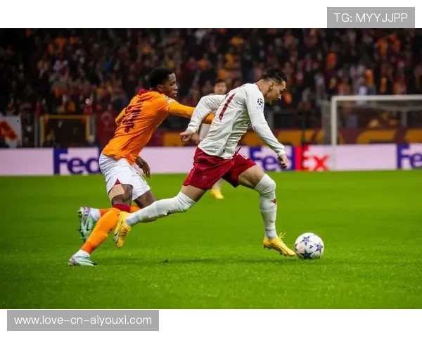 加拉塔萨雷火力全开打出连环攻势：从球场到日常的激励